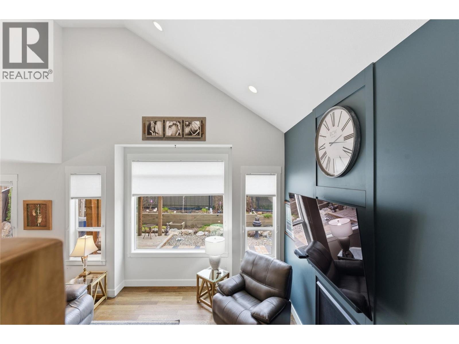 1812 50 Avenue, Vernon