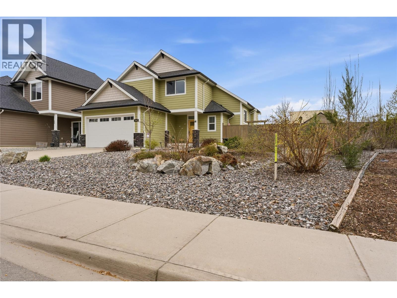 1812 50 Avenue, Vernon