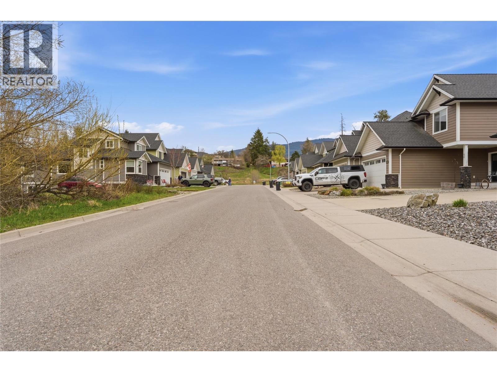 1812 50 Avenue, Vernon