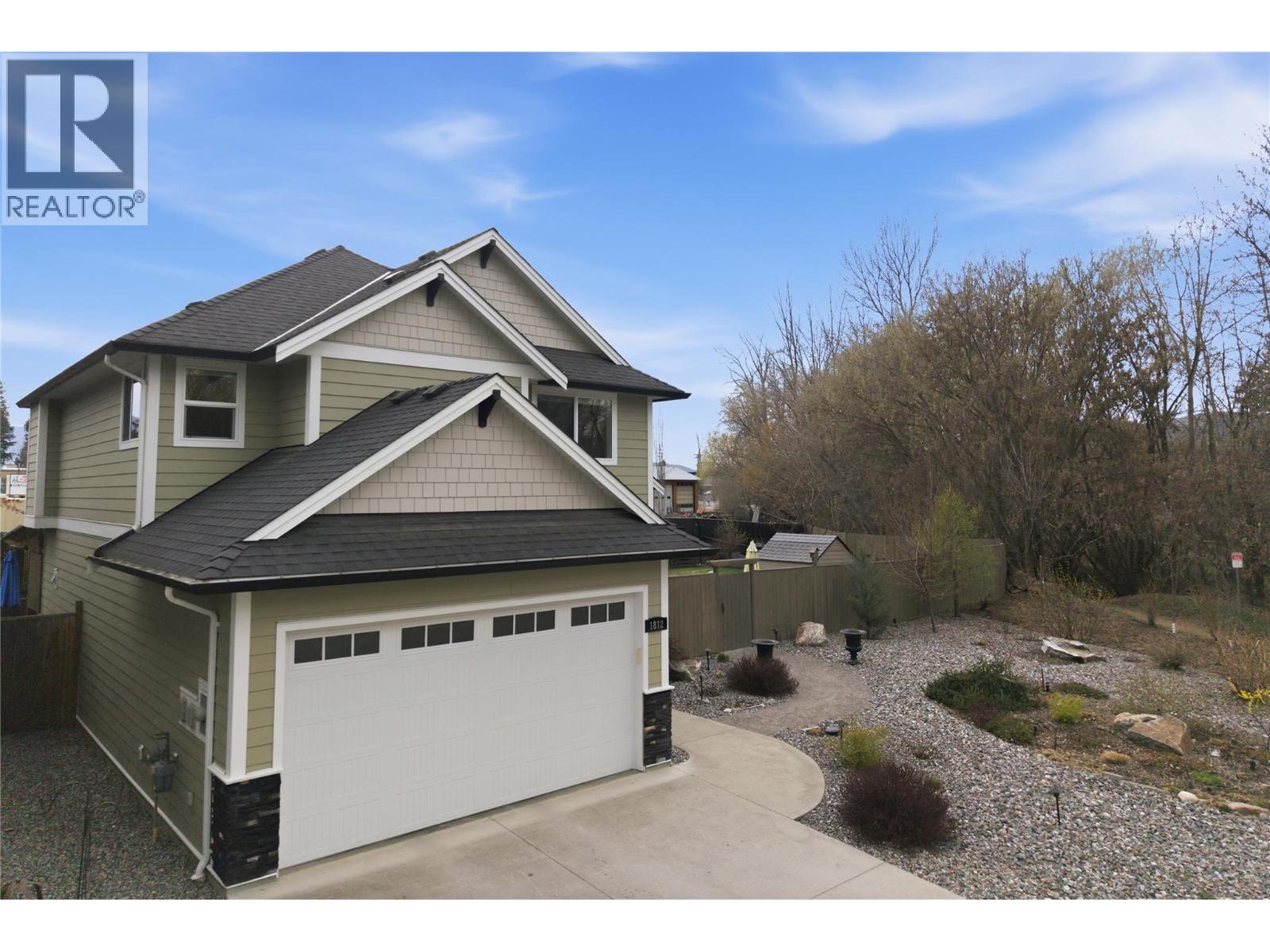 1812 50 Avenue, Vernon