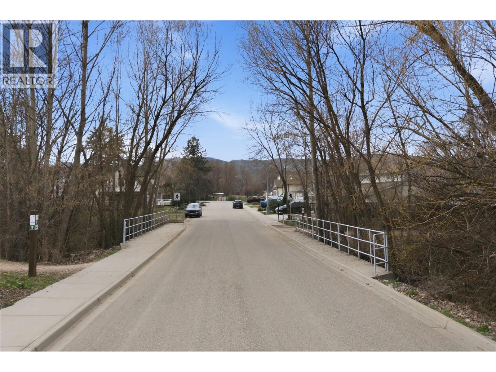 1812 50 Avenue, Vernon