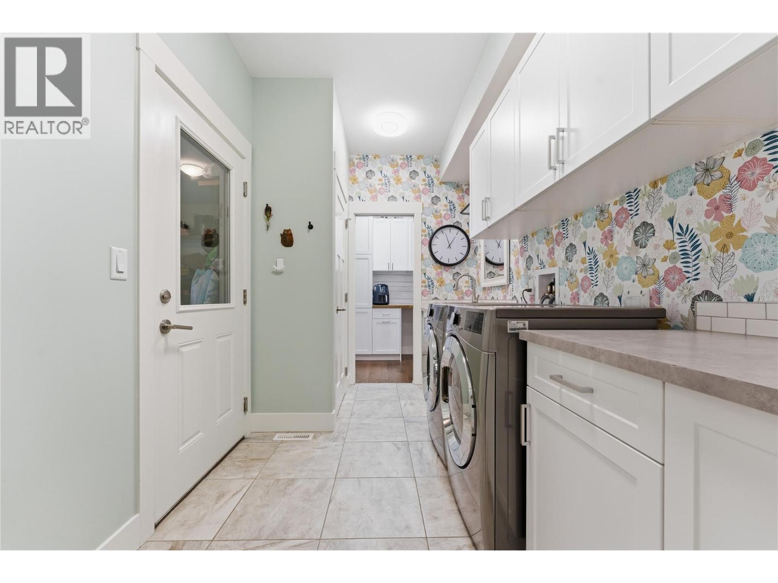 1812 50 Avenue, Vernon