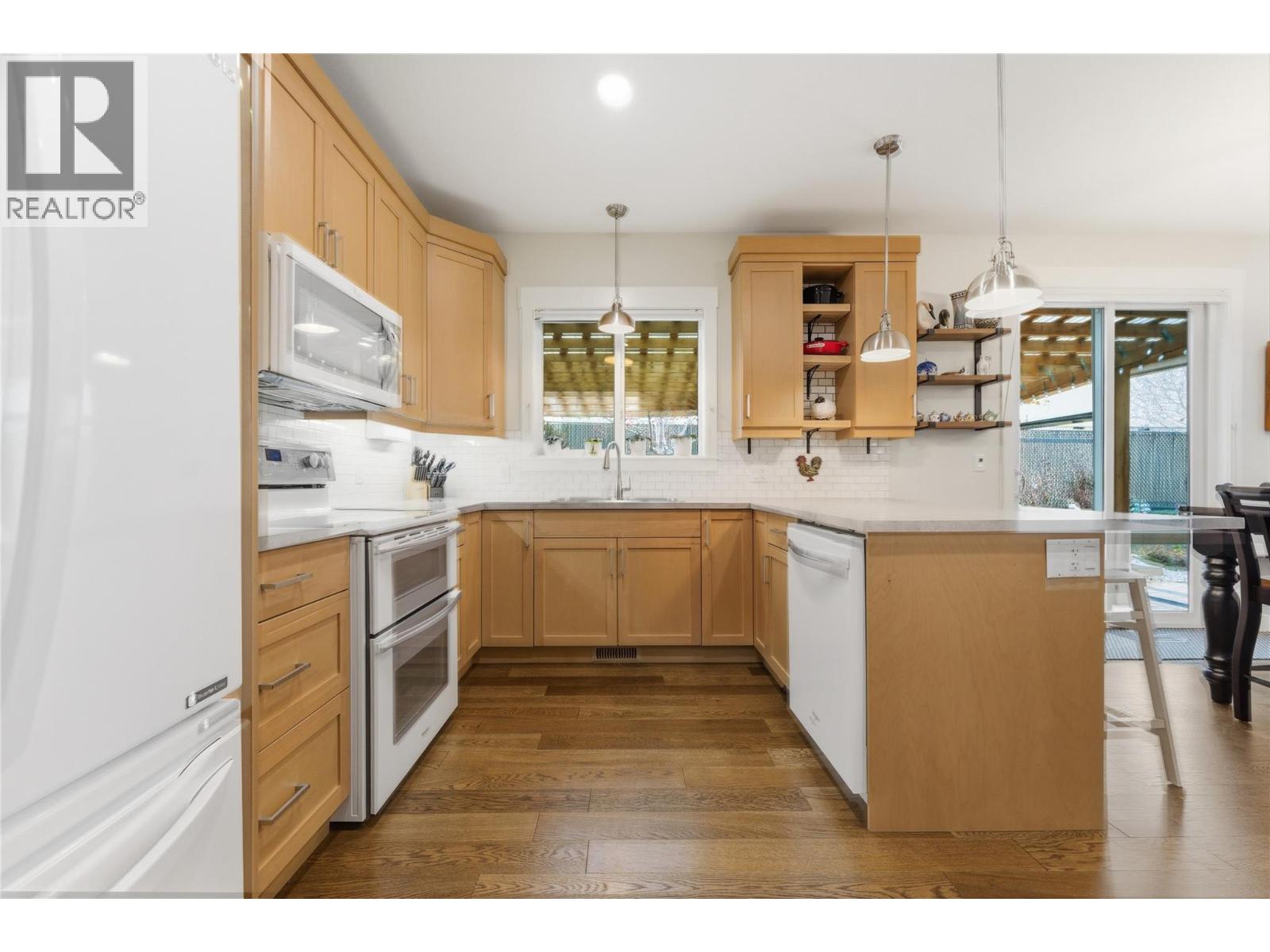 1812 50 Avenue, Vernon