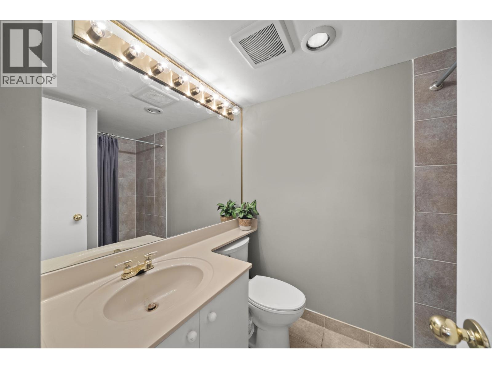 1101 71 JAMIESON COURT, New Westminster