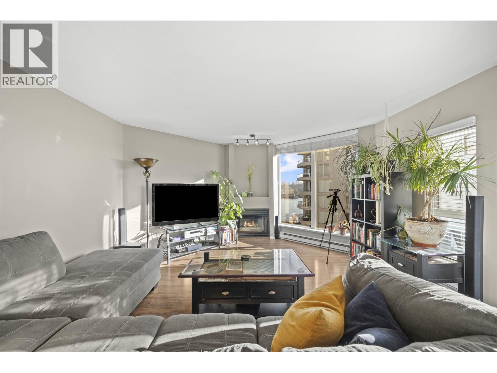 1101 71 JAMIESON COURT, New Westminster