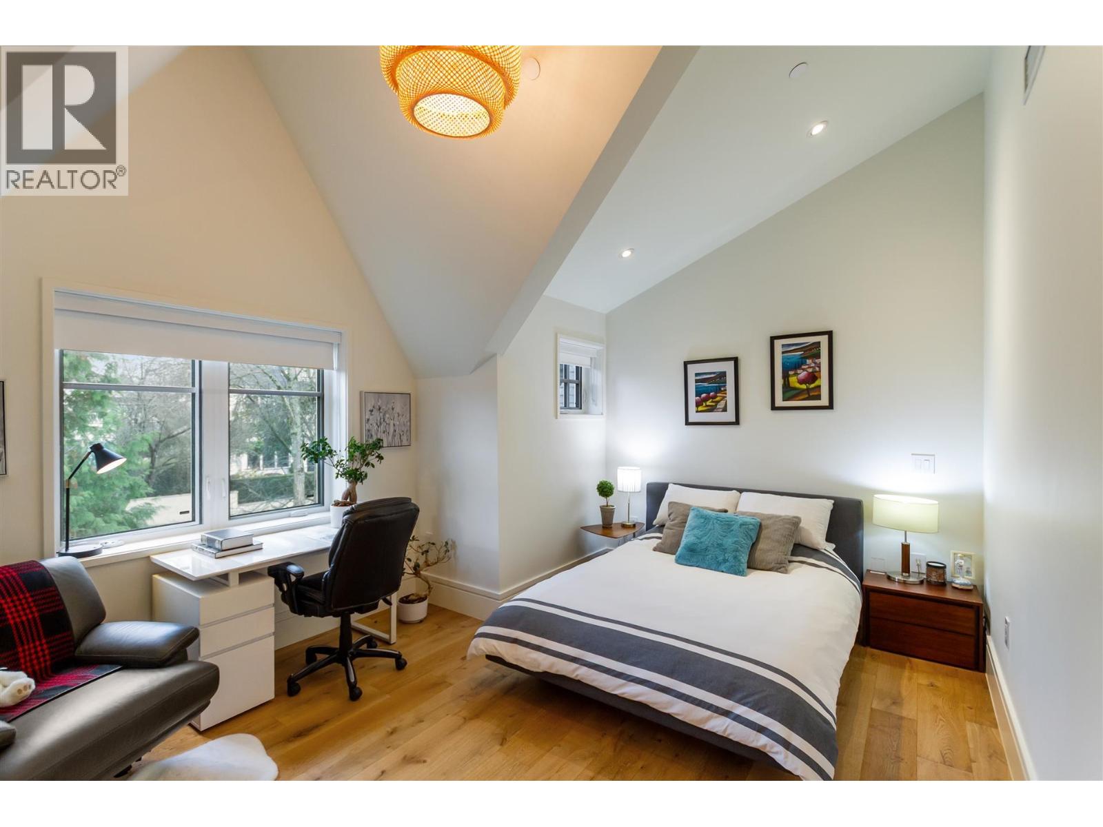 B 7061 CYPRESS STREET, Vancouver