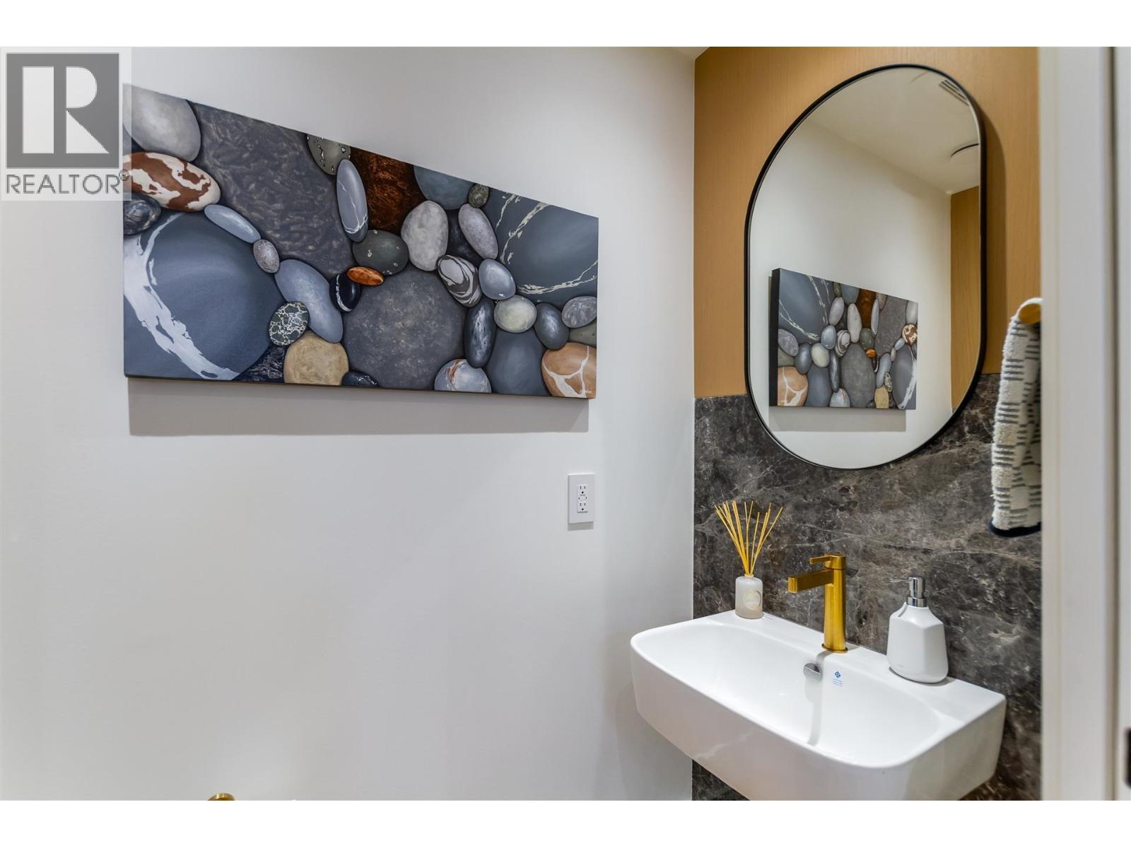 B 7061 CYPRESS STREET, Vancouver