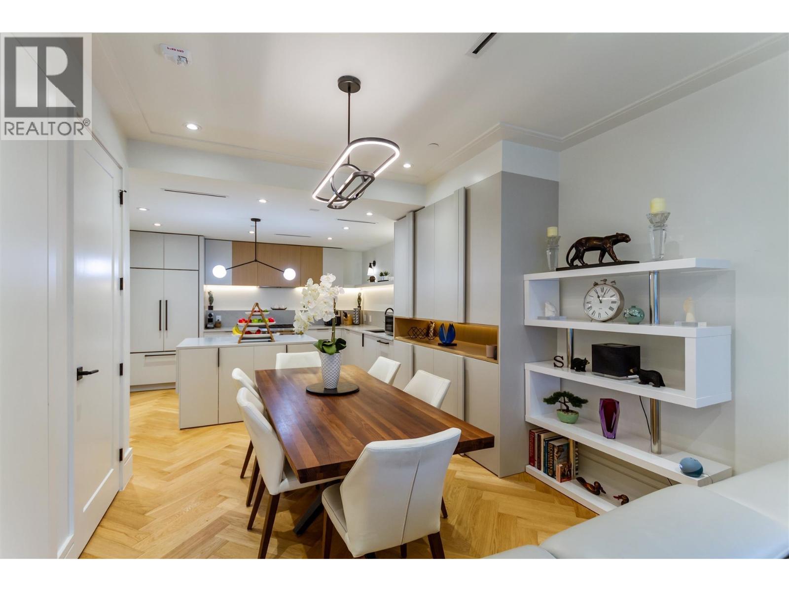 B 7061 CYPRESS STREET, Vancouver