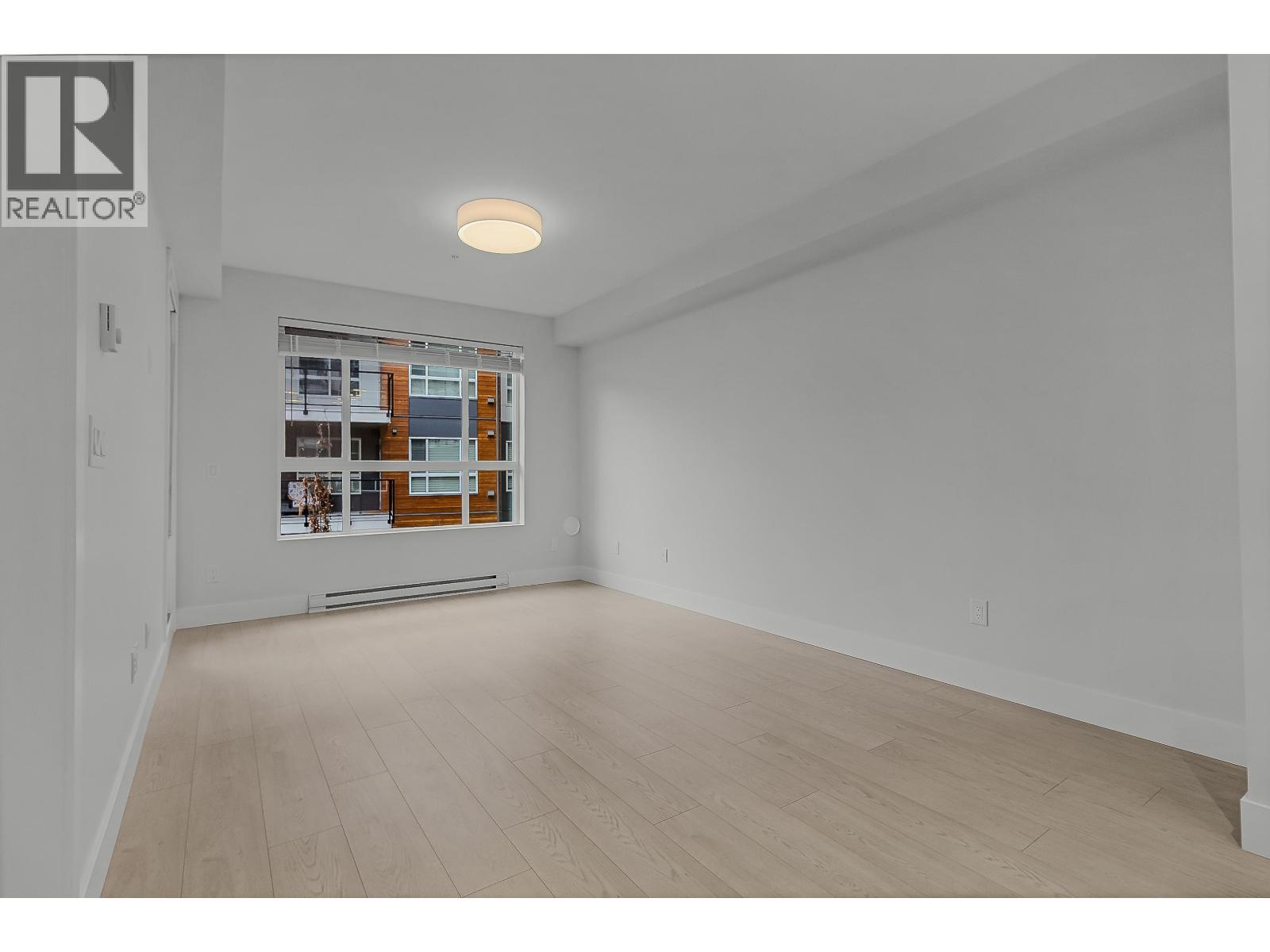 227 11655 FRASER STREET, Maple Ridge