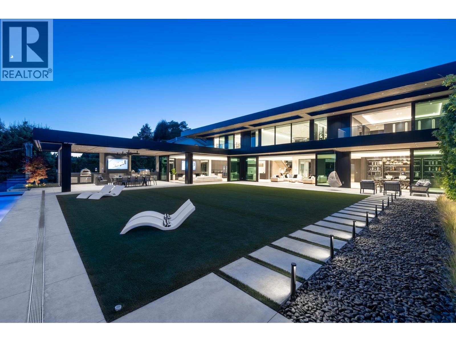 690 KNOCKMAROON ROAD, West Vancouver