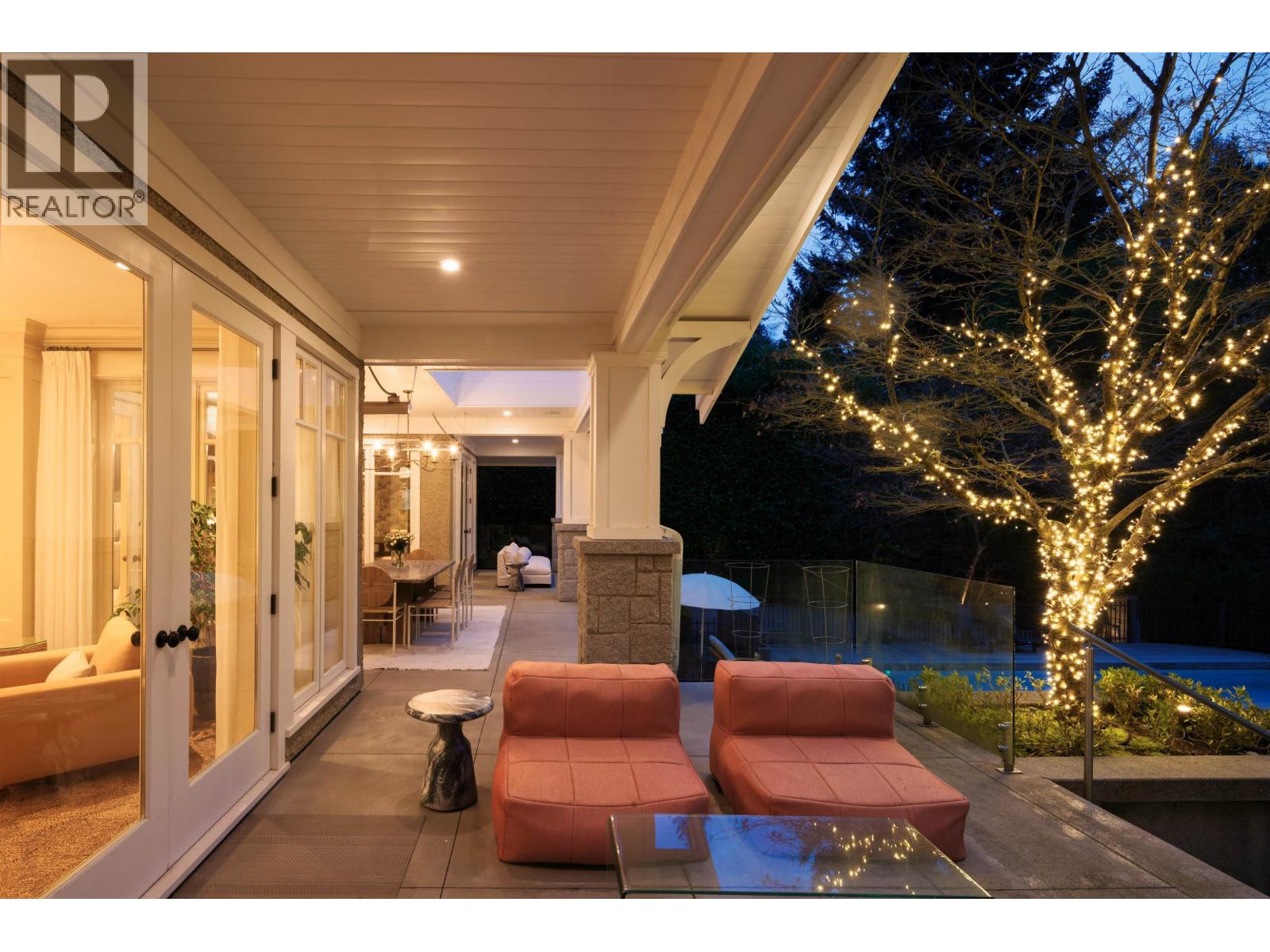 2955 ROSEBERY AVENUE, West Vancouver