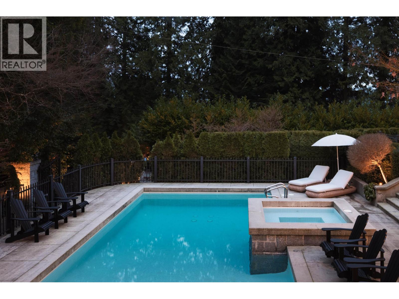 2955 ROSEBERY AVENUE, West Vancouver