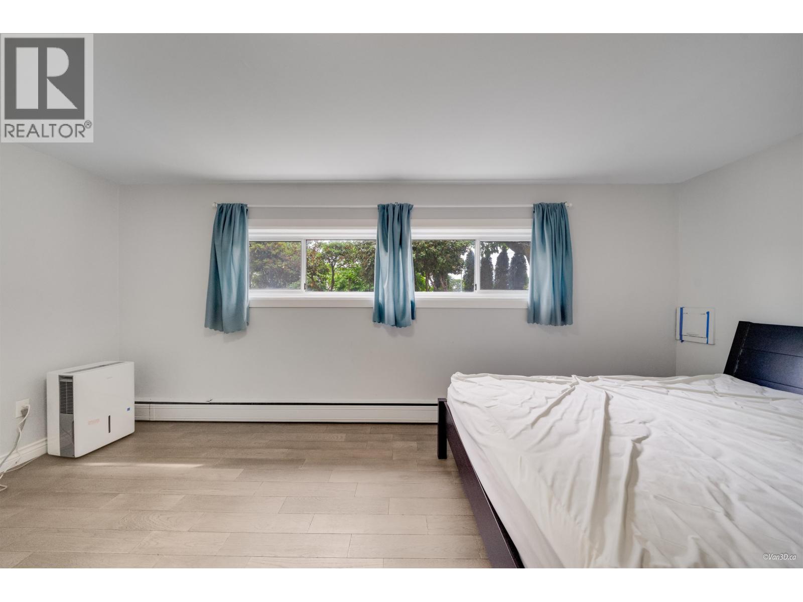 4366 GILPIN CRESCENT, Burnaby