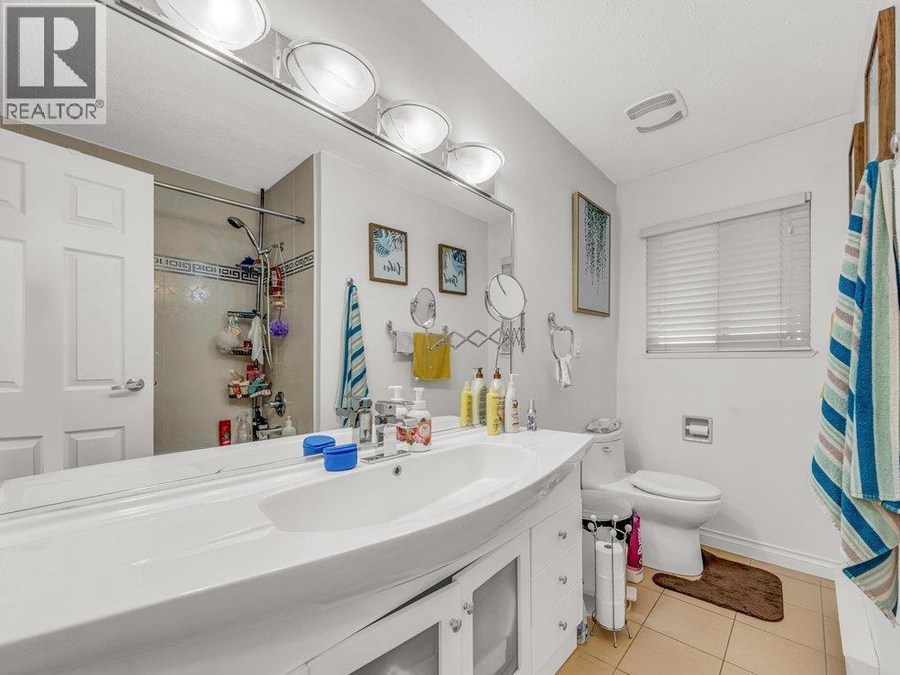 151 N HOLDOM AVENUE, Burnaby