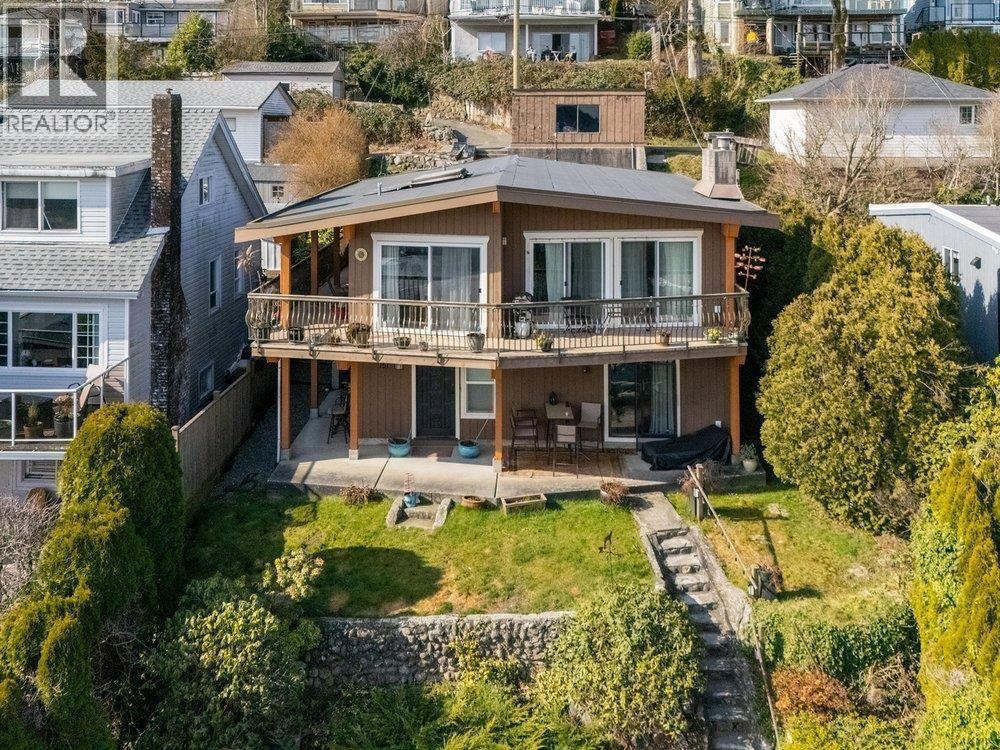 151 N HOLDOM AVENUE, Burnaby