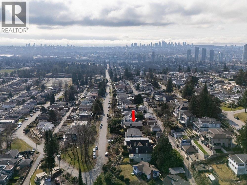 151 N HOLDOM AVENUE, Burnaby