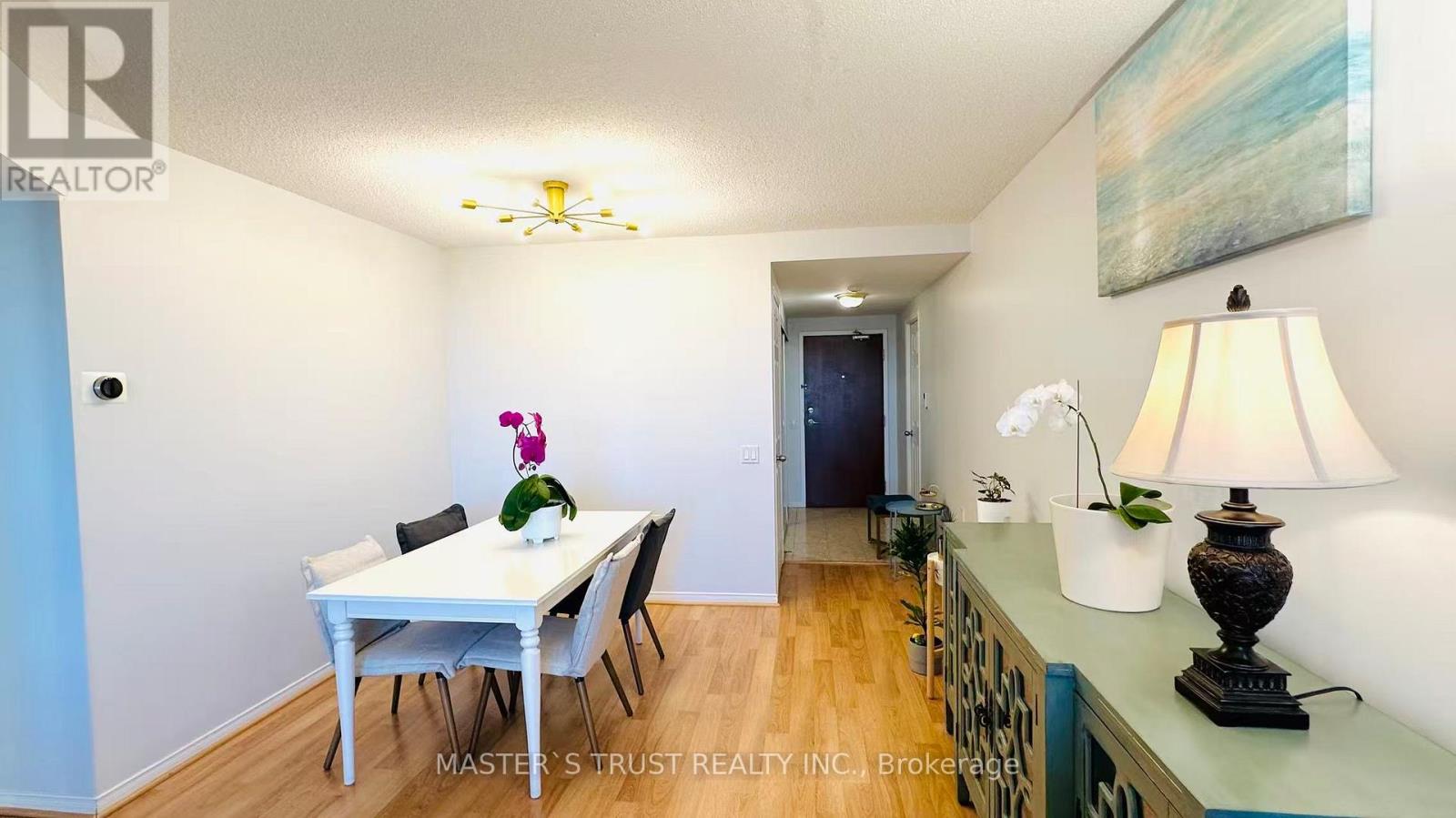 #1211 35 FINCH AVENUE E - 17