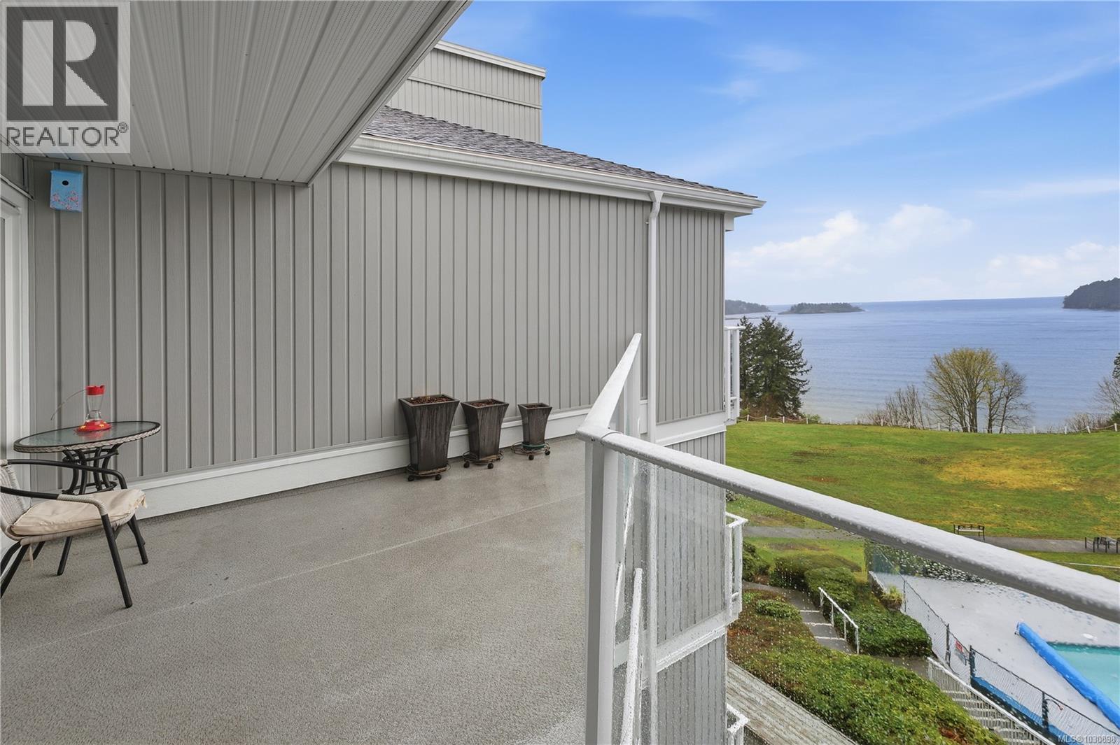 611 2562 Departure Bay Rd, Nanaimo