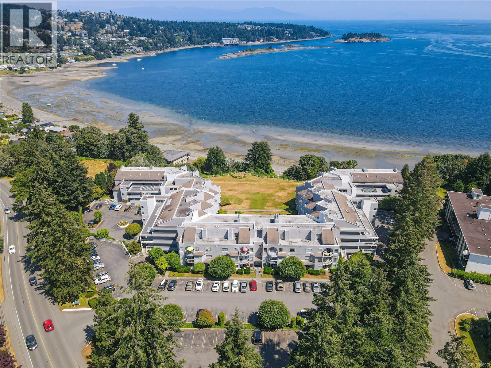 611 2562 Departure Bay Rd, Nanaimo