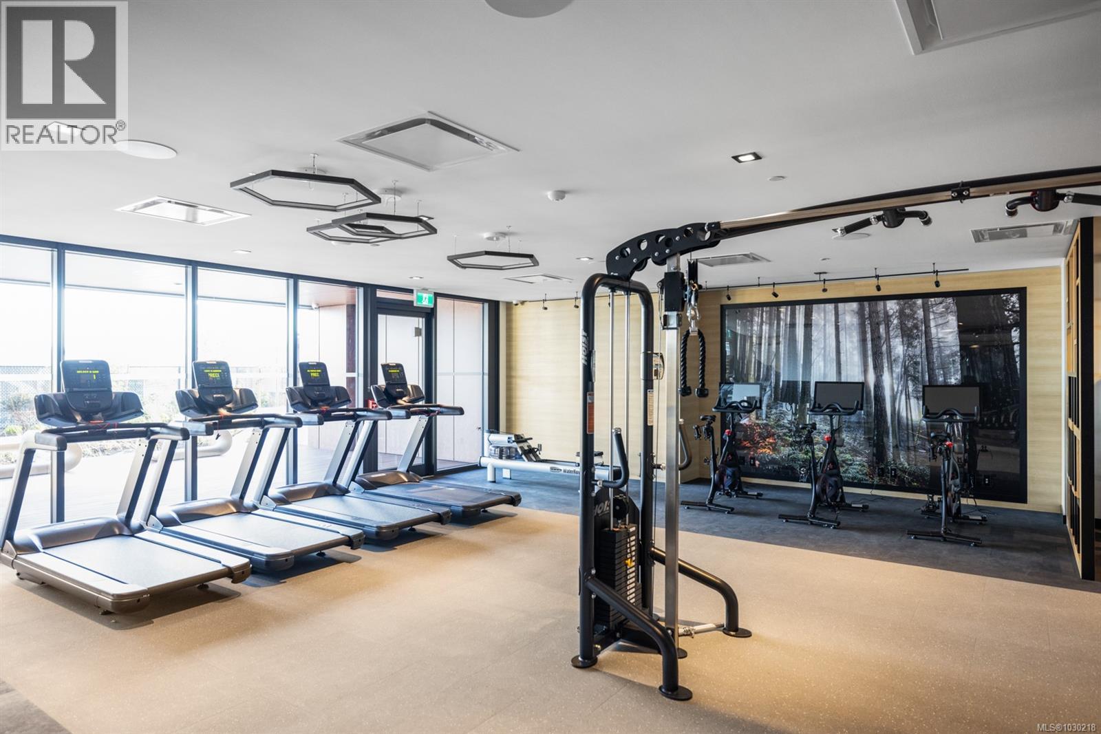 204 369 Tyee Rd, Victoria