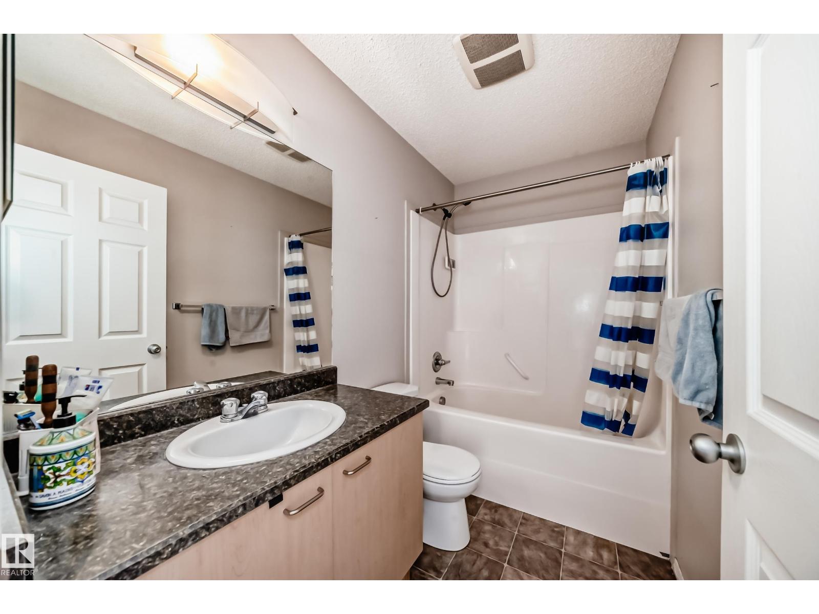 #34 12104 16 AV SW SW, Edmonton