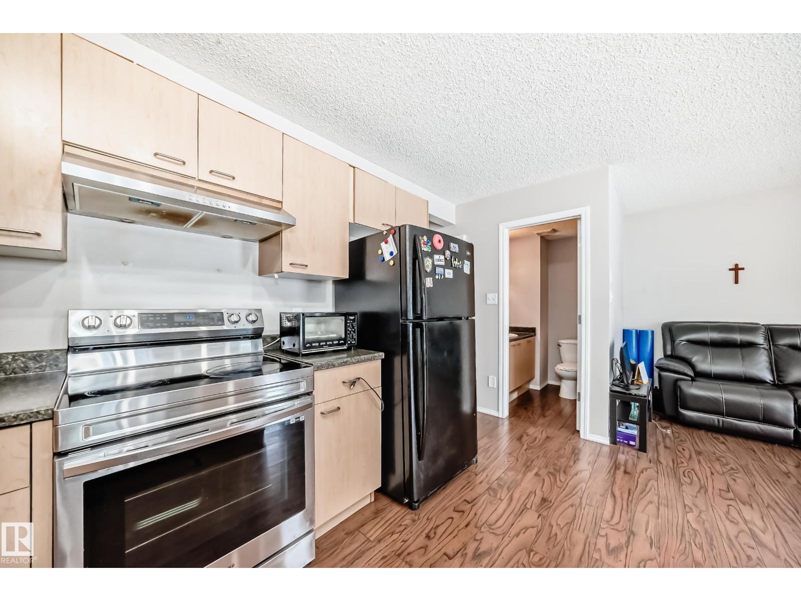 #34 12104 16 AV SW SW, Edmonton