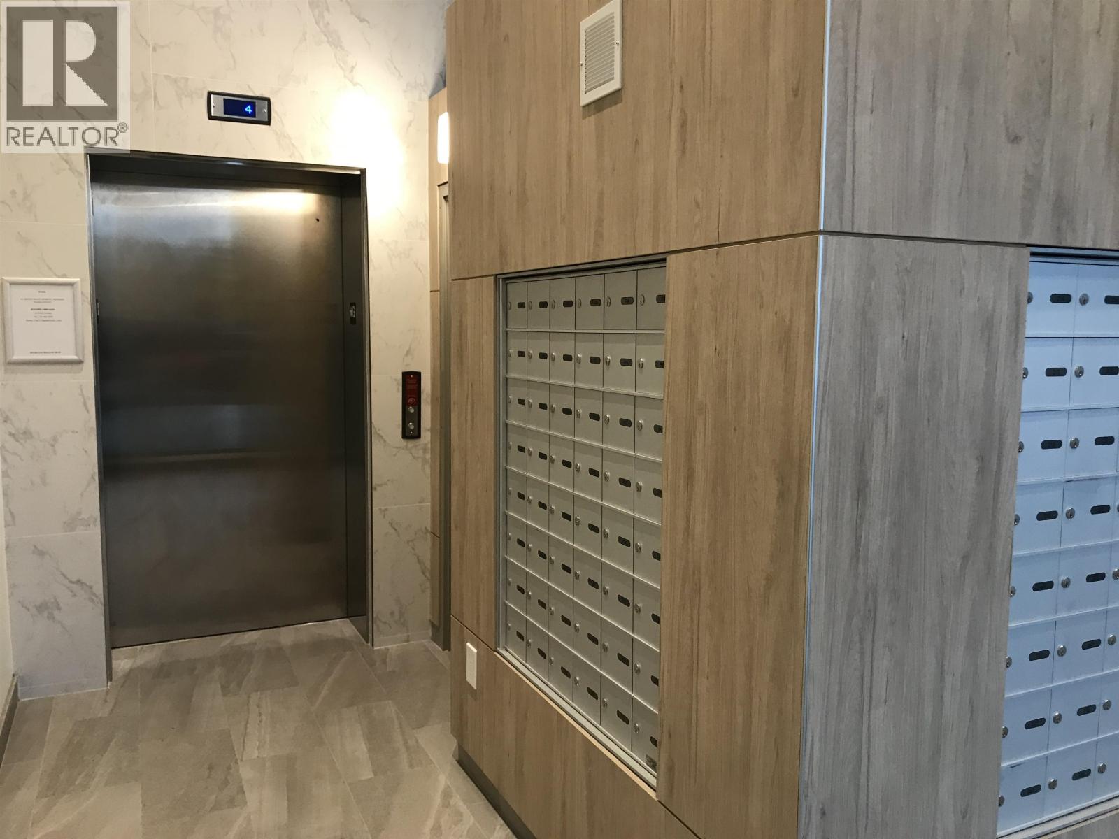 #225-4033 MAY Drive, Richmond