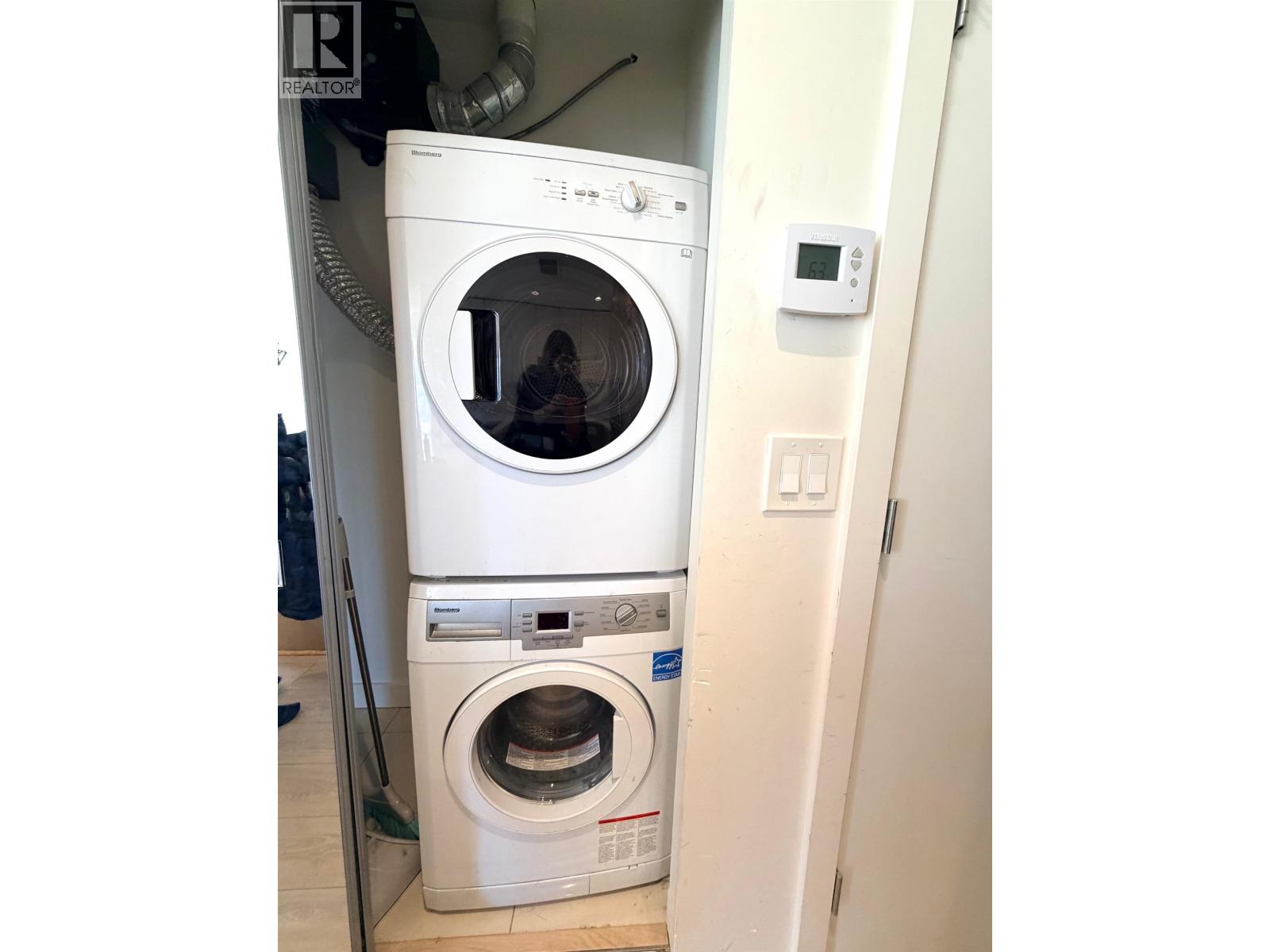 #225-4033 MAY Drive, Richmond