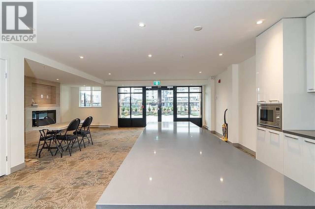 #225-4033 MAY Drive, Richmond