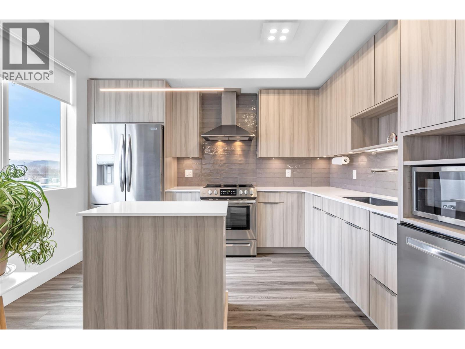 3634 Mission Springs Drive Unit# 404, Kelowna