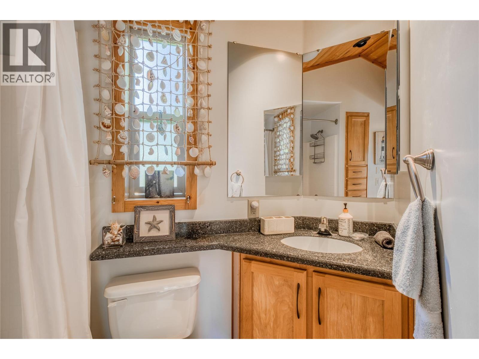 4835 Paradise Valley Drive Unit# 39, Peachland