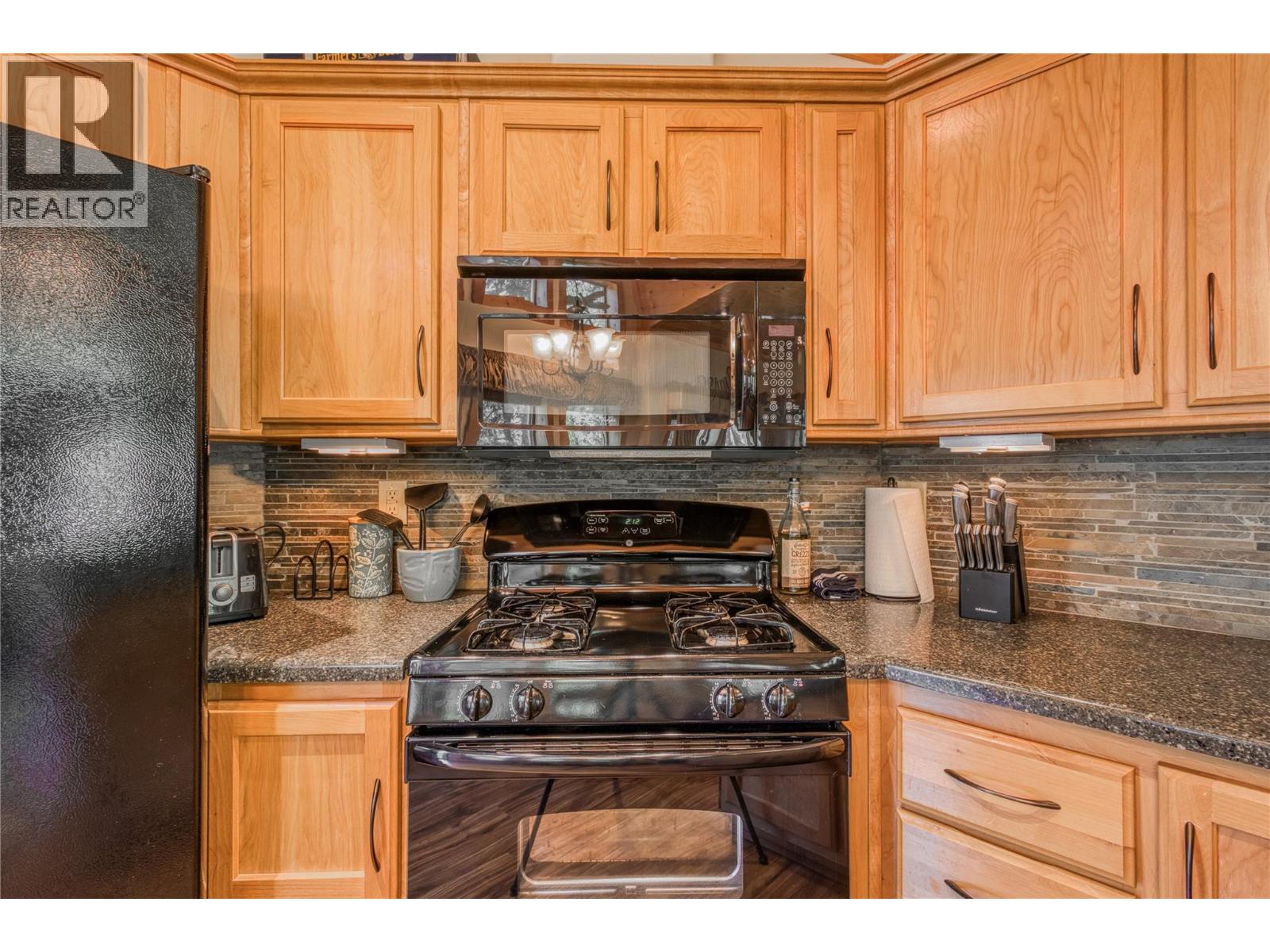 4835 Paradise Valley Drive Unit# 39, Peachland