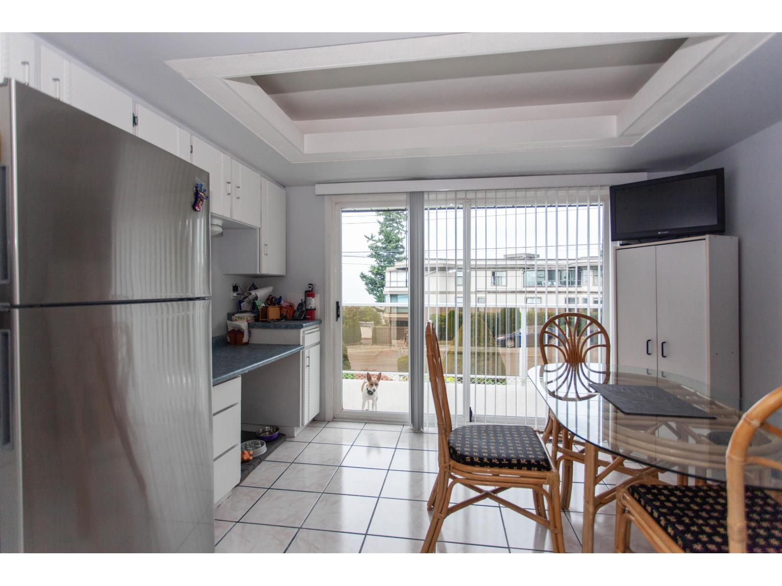 1232 FOSTER STREET, White Rock