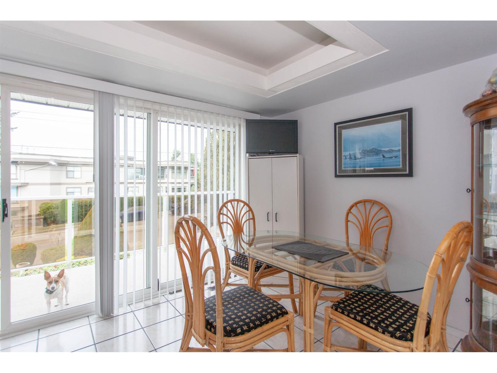 1232 FOSTER STREET, White Rock