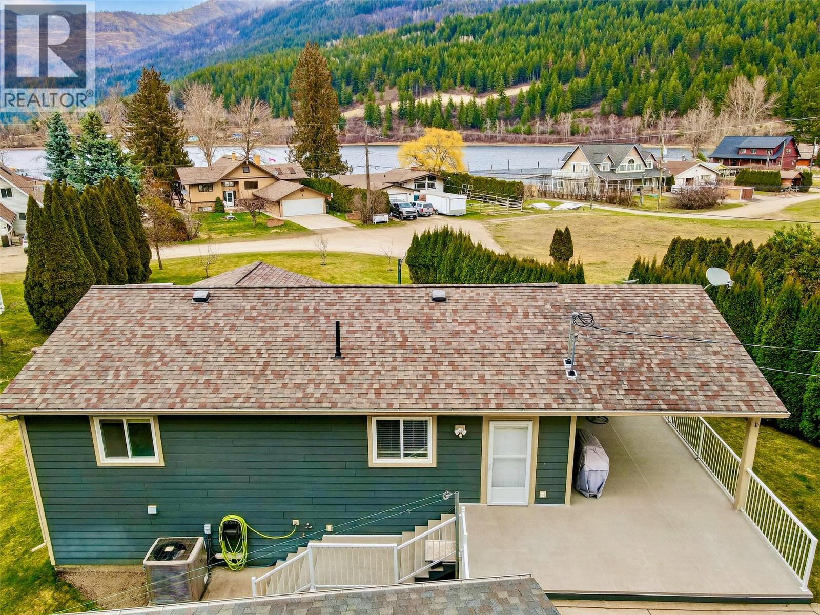 8758 Holding Road Lot# 17, Adams Lake