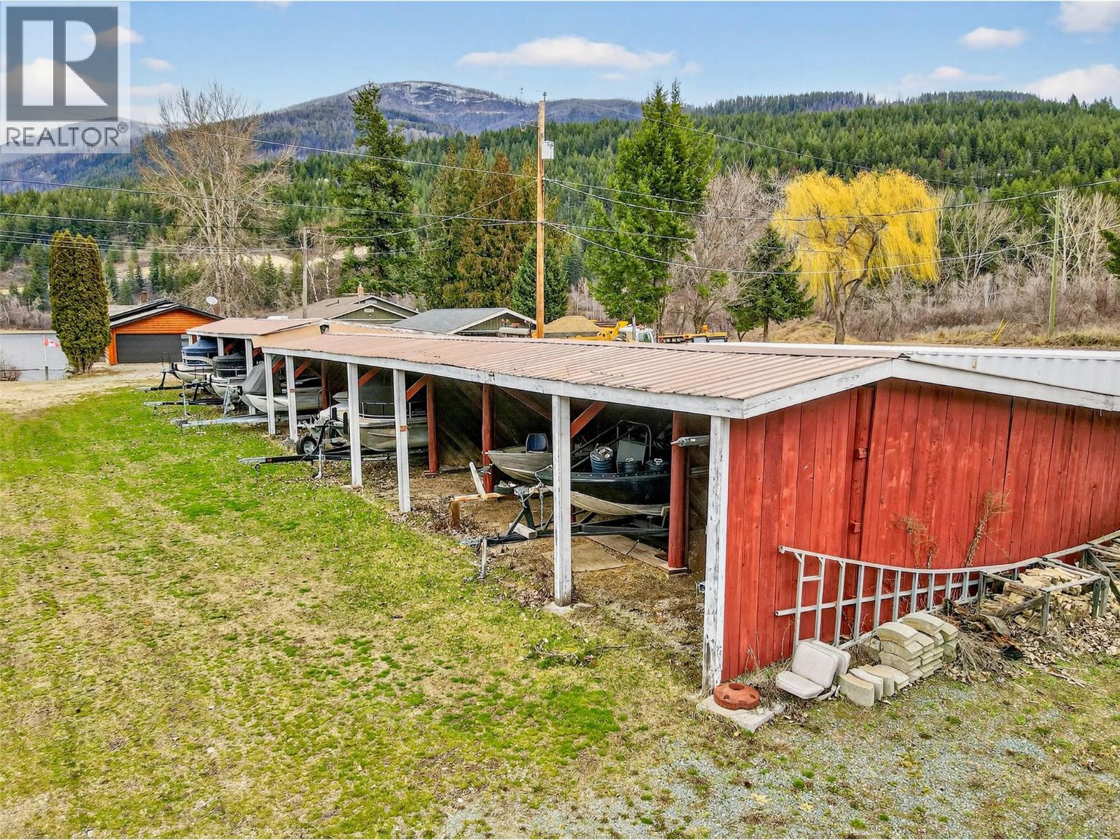 8758 Holding Road Lot# 17, Adams Lake