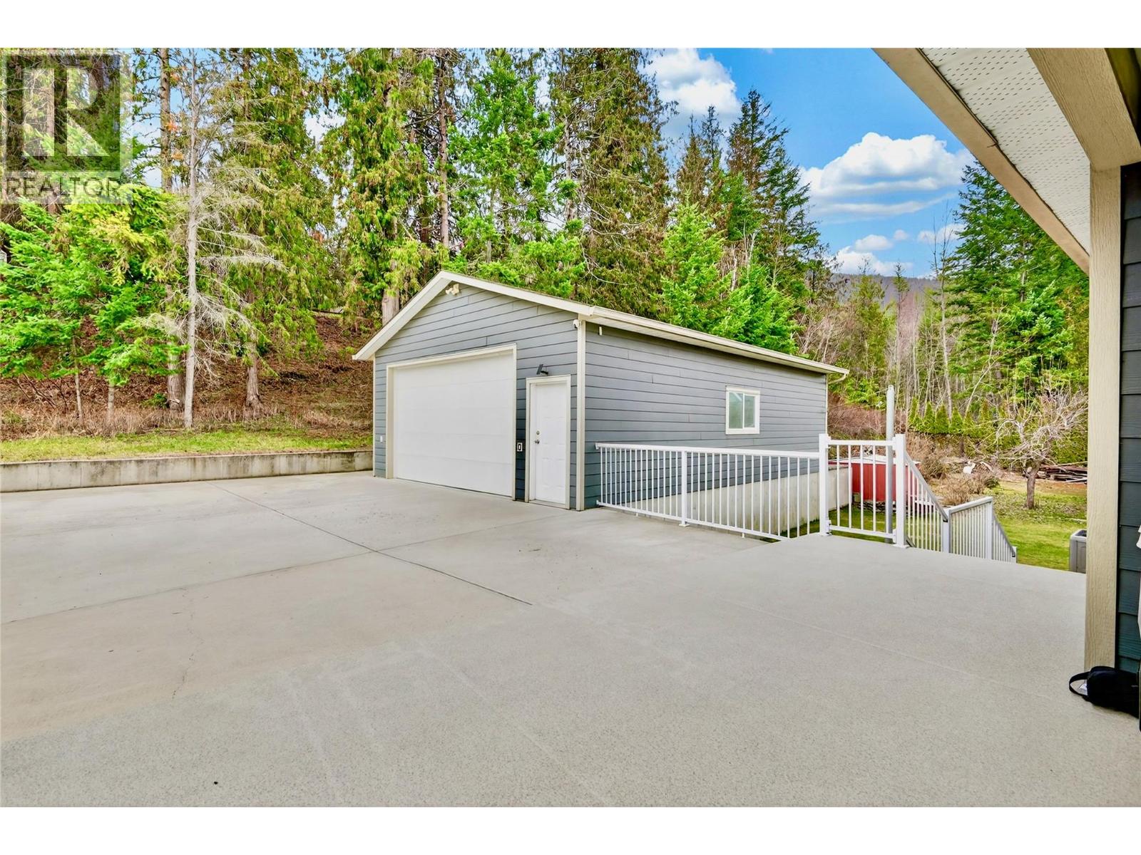 8758 Holding Road Lot# 17, Adams Lake