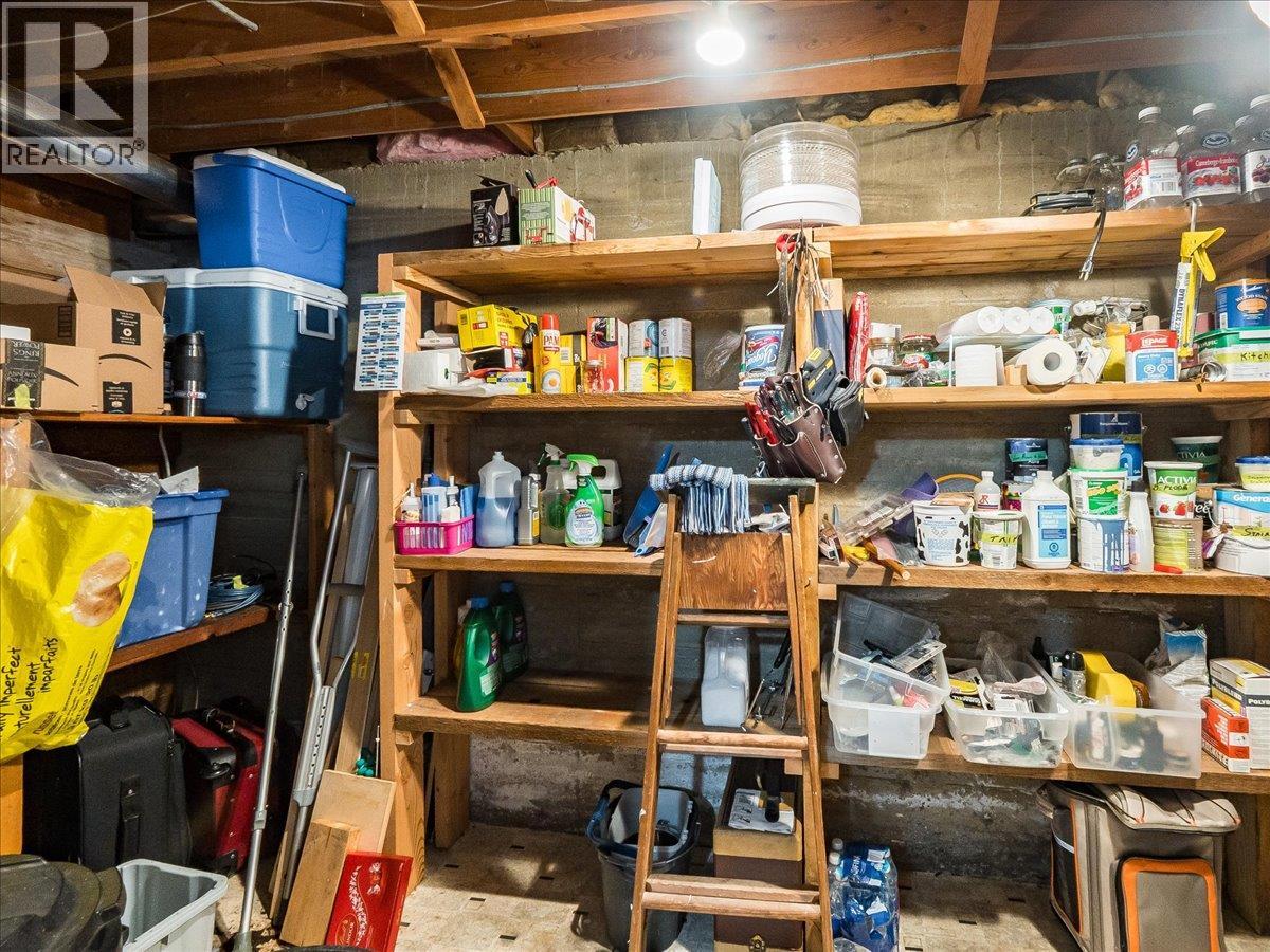 1663 Moran Road Road, Thrums