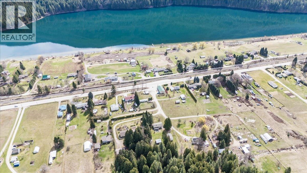 1663 Moran Road Road, Thrums