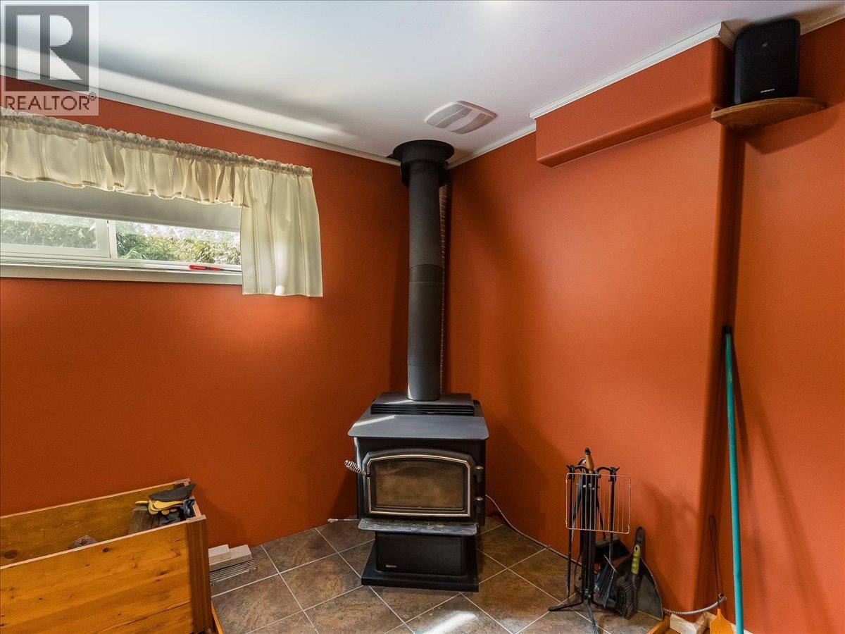 1663 Moran Road Road, Thrums