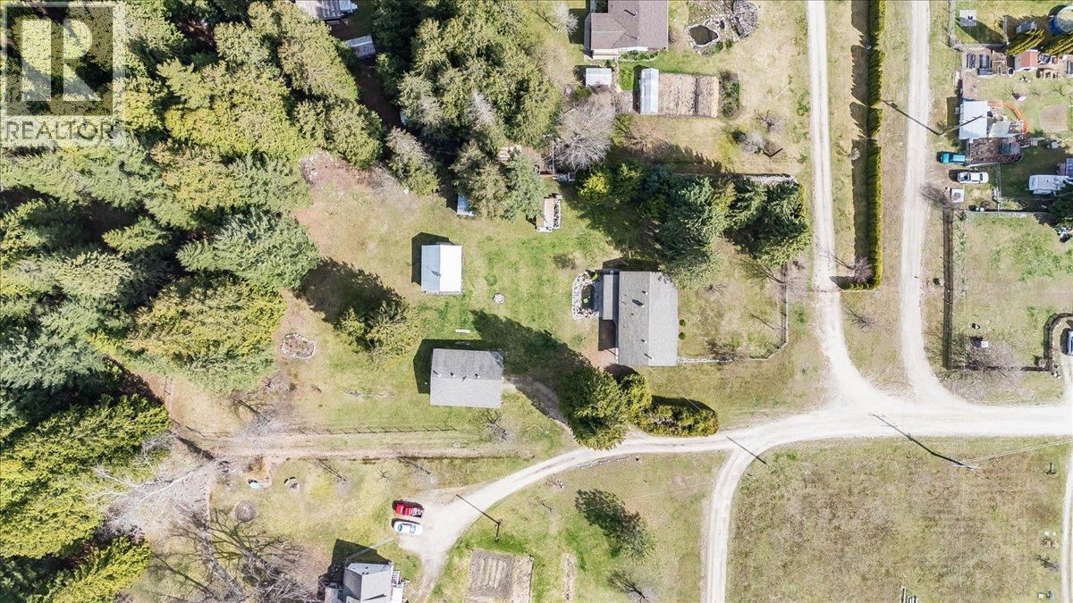 1663 Moran Road Road, Thrums