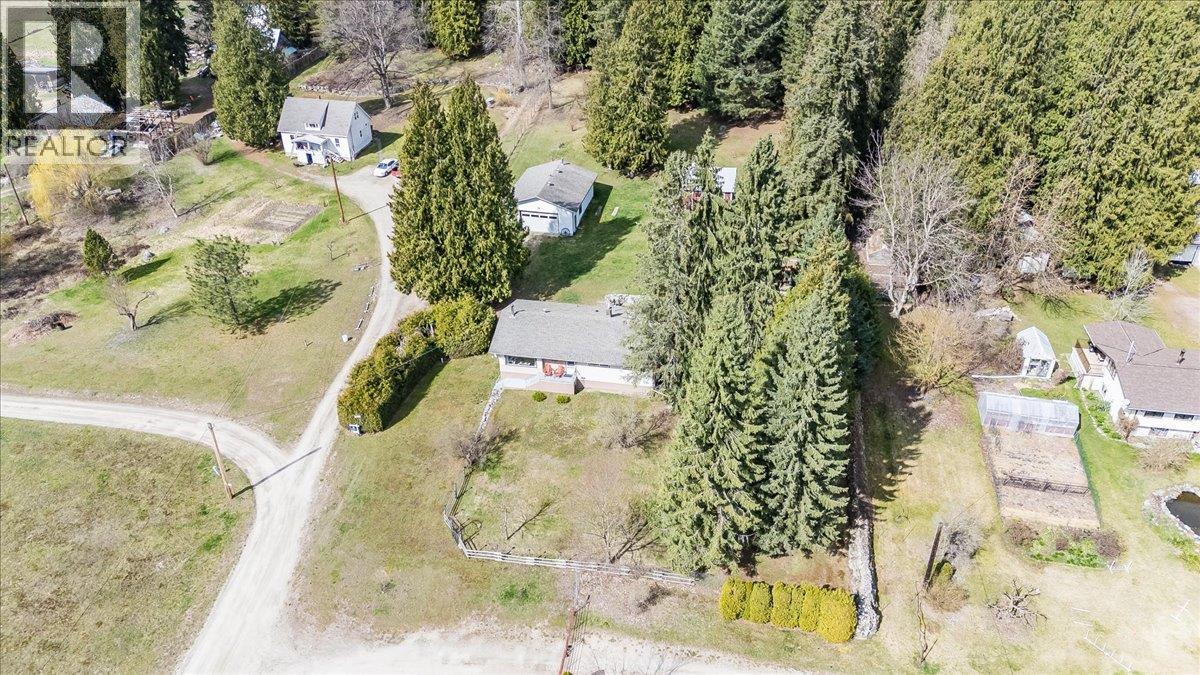 1663 Moran Road Road, Thrums