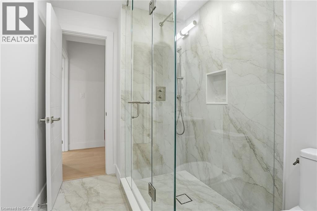 427 PINE COVE ROAD - 43