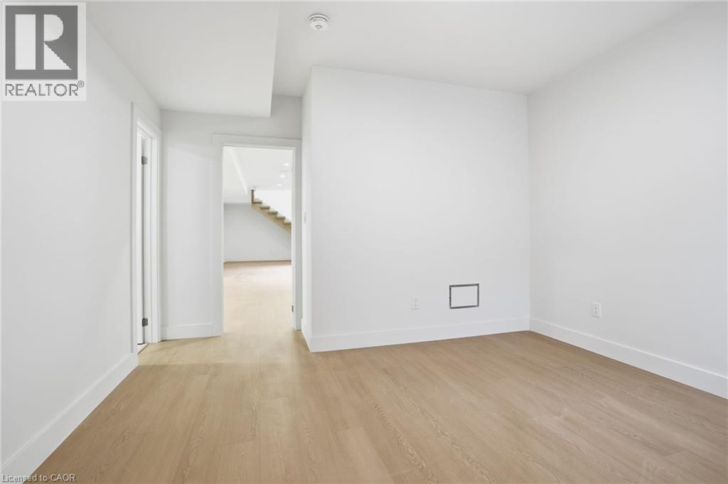 427 PINE COVE ROAD - 41