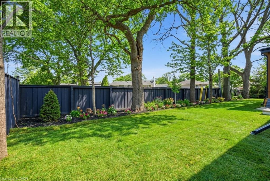 427 PINE COVE Road, Burlington, Ontario, L7N1W4 — Photo 48
