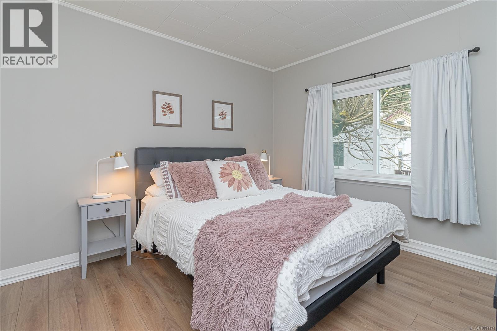 73 Cowichan Ave W, Lake Cowichan