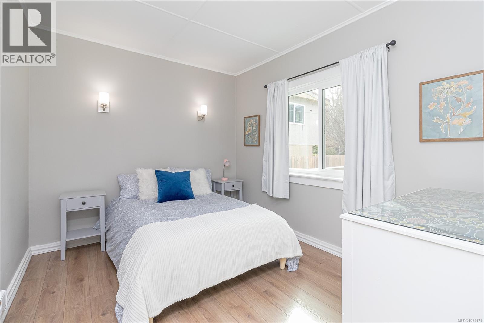 73 Cowichan Ave W, Lake Cowichan