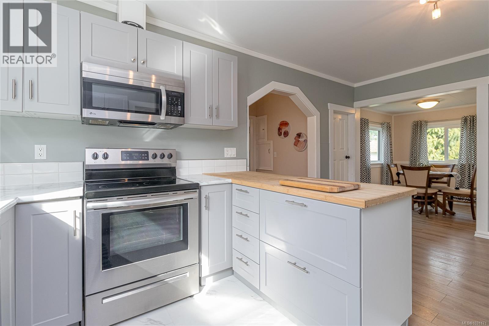73 Cowichan Ave W - 14