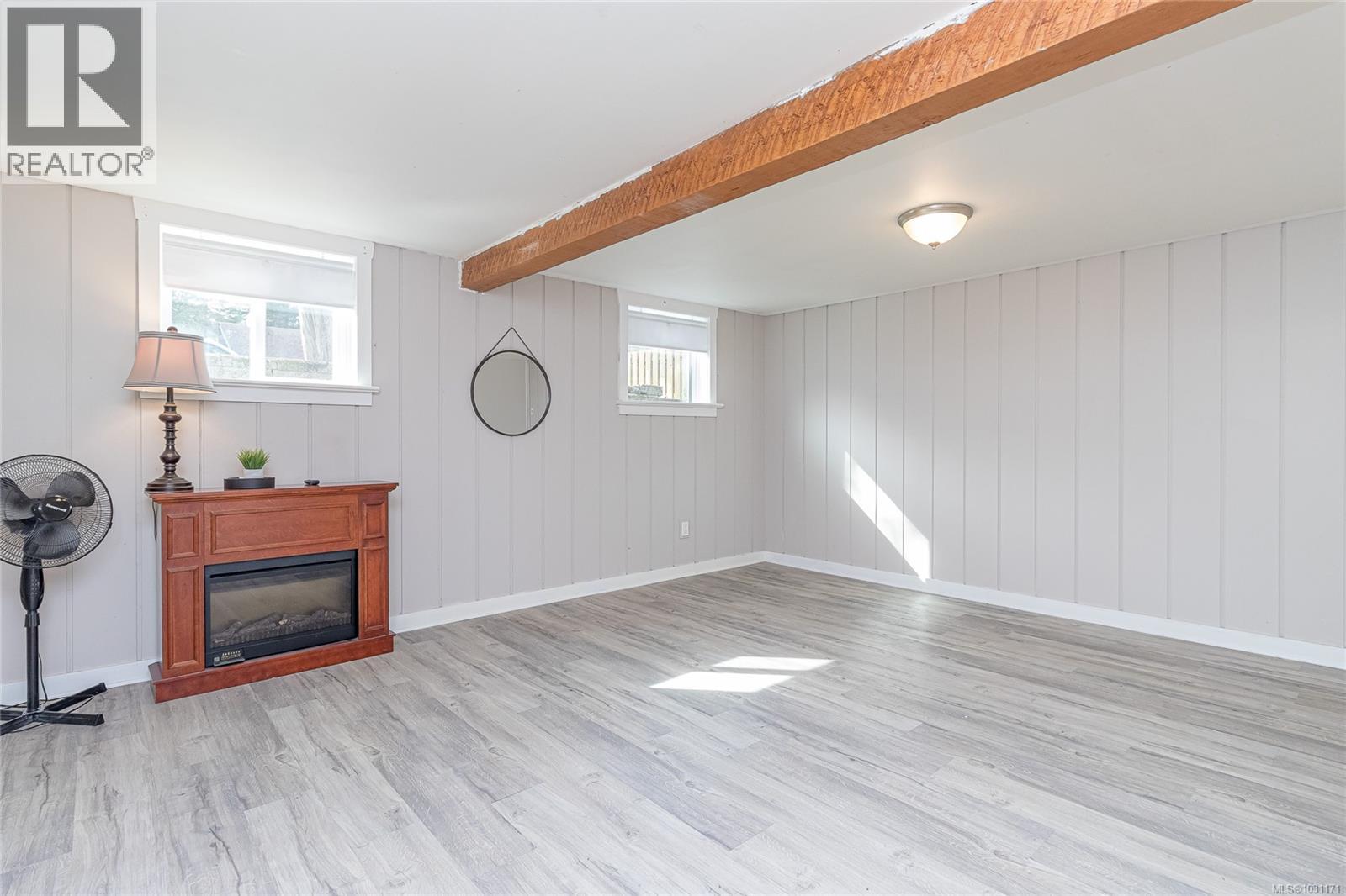 73 Cowichan Ave W, Lake Cowichan