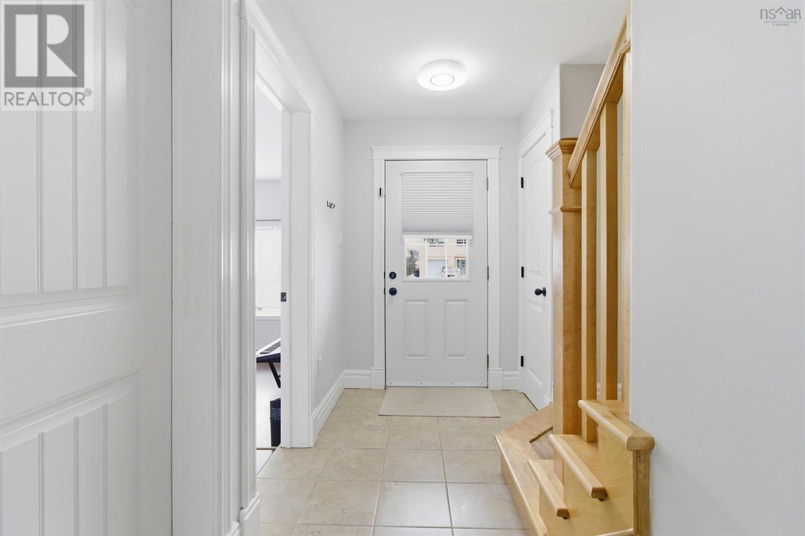 Property 10 of 30 of 116 Kali Lane